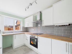 Photo 7- click for photo gallery